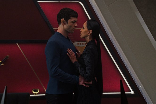 Star Trek: Neznáme svety - Spock má amok - Z filmu - Ethan Peck, Gia Sandhu