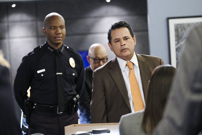 Major Crimes - Season 6 - By Any Means: Part 4 - Film