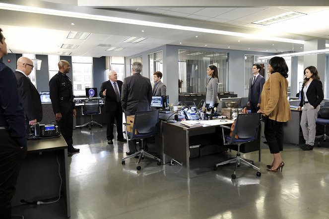 Major Crimes - Season 6 - By Any Means: Part 4 - Film