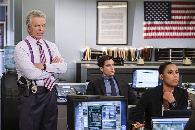 Major Crimes - Conspiracy Theory: Part 4 - Photos