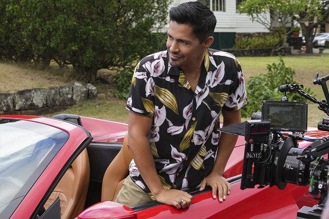 Magnum: Detektyw z Hawajów - Season 4 - Island Vibes - Z filmu - Jay Hernandez