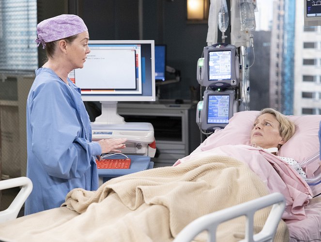 Grey's Anatomy - You Are the Blood - Photos - Ellen Pompeo