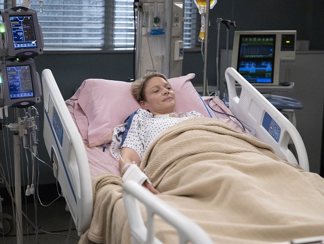 Grey's Anatomy - You Are the Blood - Photos