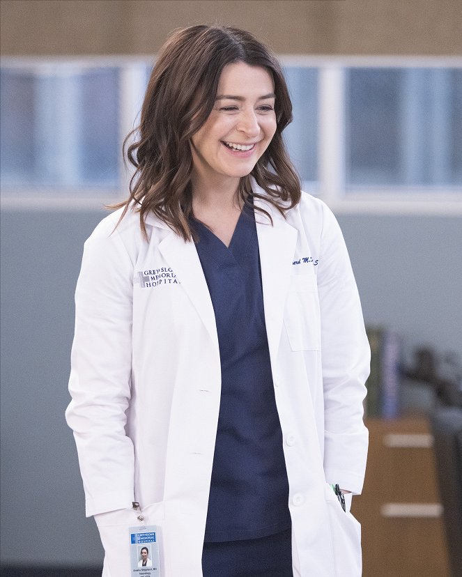 Grey's Anatomy - Season 18 - You Are the Blood - Photos - Caterina Scorsone