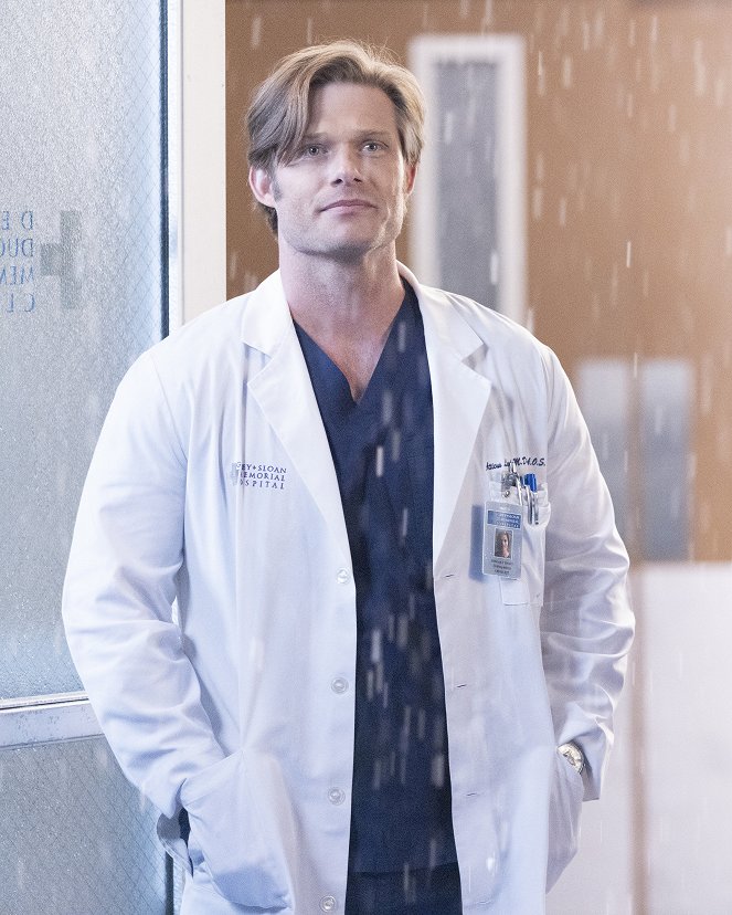Grey's Anatomy - Season 18 - You Are the Blood - Van film - Chris Carmack
