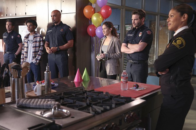 Station 19 - Season 5 - Heiße Eisen - Filmfotos