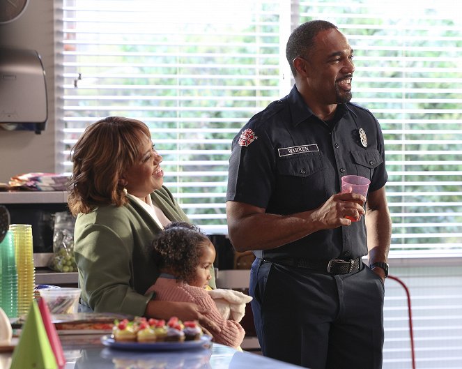 Station 19 - Season 5 - Heiße Eisen - Filmfotos