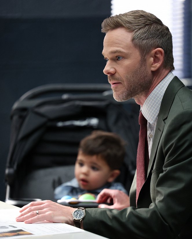 The Rookie - Season 4 - Mother's Day - Photos - Shawn Ashmore