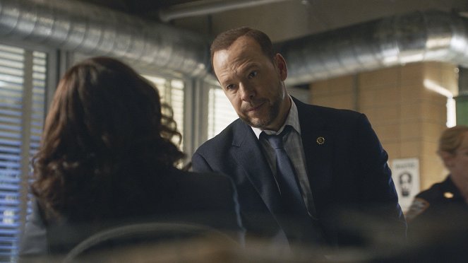 Blue Bloods - Crime Scene New York - Season 12 - Times Like These - Photos - Donnie Wahlberg