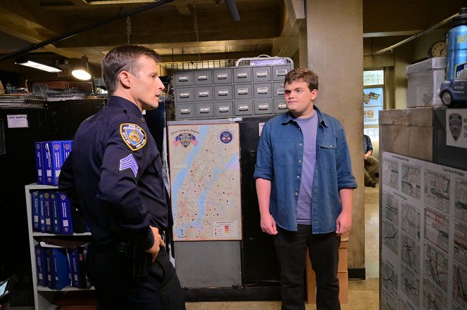 Blue Bloods - Crime Scene New York - Protective Instincts - Photos - Will Estes, Andrew Terraciano