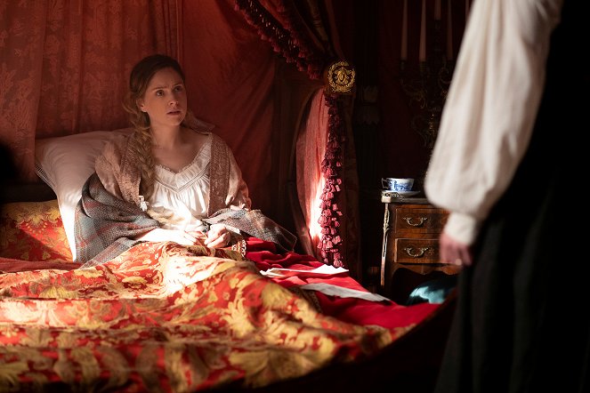Gentleman Jack - Season 2 - I Can Be as a Meteor in Your Life - Photos - Sophie Rundle
