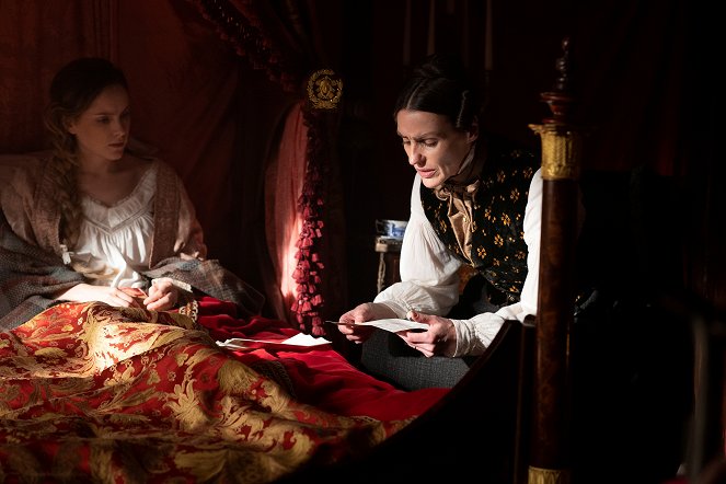 Gentleman Jack - I Can Be as a Meteor in Your Life - Photos - Sophie Rundle, Suranne Jones