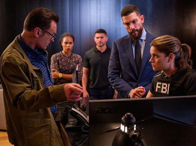 FBI: Most Wanted - Season 3 - Exposed - De la película - Julian McMahon, Roxy Sternberg, Miguel Gomez, Zeeko Zaki, Missy Peregrym