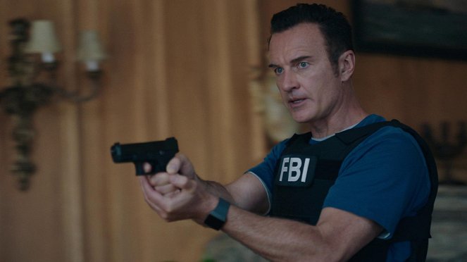 FBI: Most Wanted - Season 3 - Exposed - Z filmu - Julian McMahon