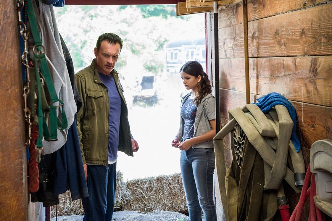 FBI: Most Wanted - Erbkrankheit - Filmfotos - Julian McMahon, YaYa Gosselin