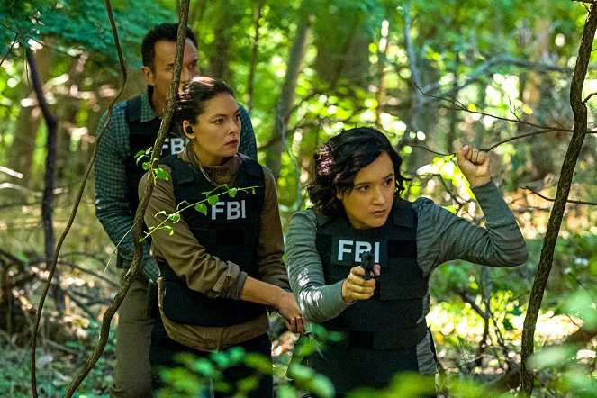 FBI: Most Wanted - Season 3 - Lovesick - Photos - Alexa Davalos, Keisha Castle-Hughes