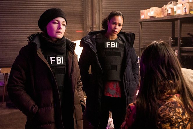 FBI: Most Wanted - Shattered - De la película - Alexa Davalos, Roxy Sternberg