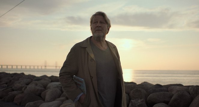 Ein großes Versprechen - De la película - Rolf Lassgård