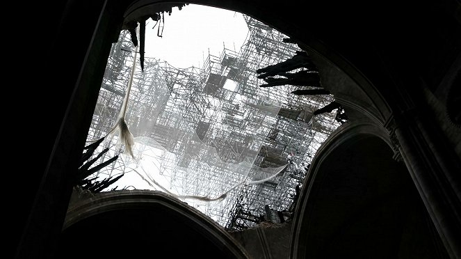 Notre-Dame: Újjáépíteni a csodát - Filmfotók