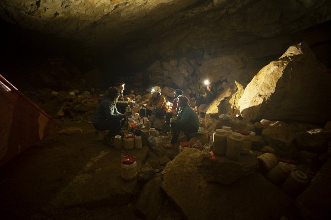 Explorer: The Deepest Cave - Filmfotos