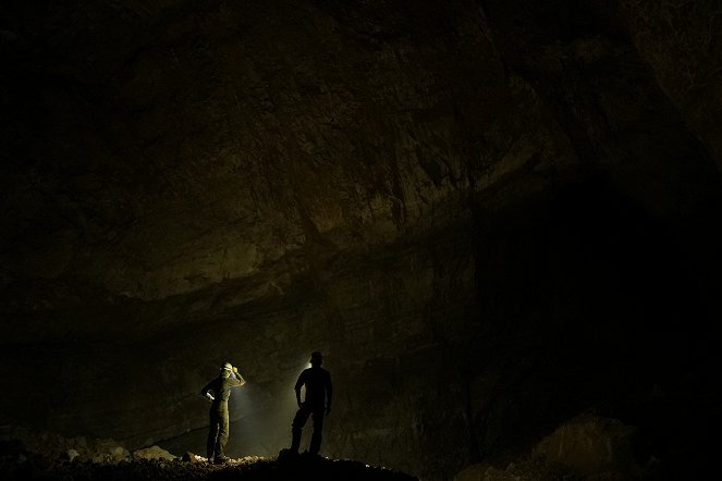 Průzkumník: Nejhlubší jeskyně na světě - Z filmu