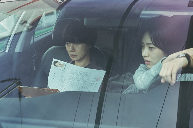 Broker - Van film - Doo-na Bae, Joo-young Lee
