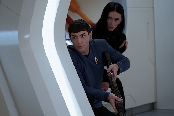 Star Trek: Nieznane nowe światy - Spokojny szkwał - Z filmu - Ethan Peck, Jesse James Keitel