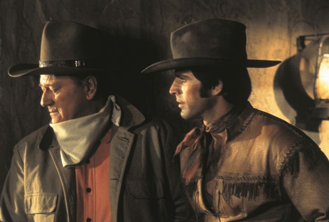 Rio Lobo - De filmes