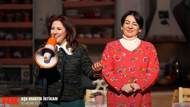Aşk Mantık İntikam - Episode 34 - De la película - Günay Karacaoğlu, Zeynep Kankonde