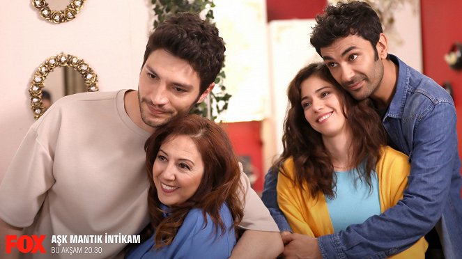 Aşk Mantık İntikam - Episode 41 - De la película - İlhan Şen, Günay Karacaoğlu, Mehmet Korhan Fırat