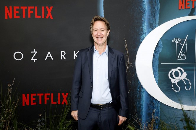 Ozark - Season 4 - Veranstaltungen - Premiere of Ozark S4 presented by Netflix at Paris Theatre on April 21, 2022 in New York City