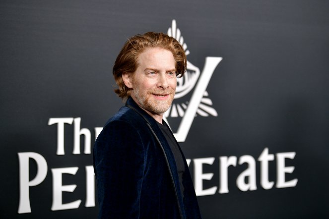 A pentavirátus - Rendezvények - Pentaverate Premiere + After Party at The Hollywood Roosevelt on May 04, 2022 in Los Angeles, California - Seth Green