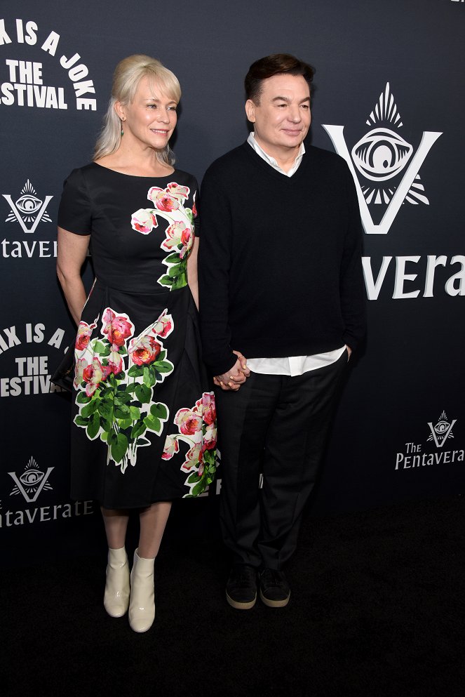 A pentavirátus - Rendezvények - Pentaverate Premiere + After Party at The Hollywood Roosevelt on May 04, 2022 in Los Angeles, California - Mike Myers