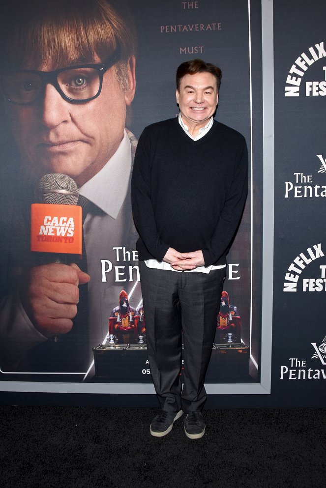 El pentavirato - Eventos - Pentaverate Premiere + After Party at The Hollywood Roosevelt on May 04, 2022 in Los Angeles, California - Mike Myers