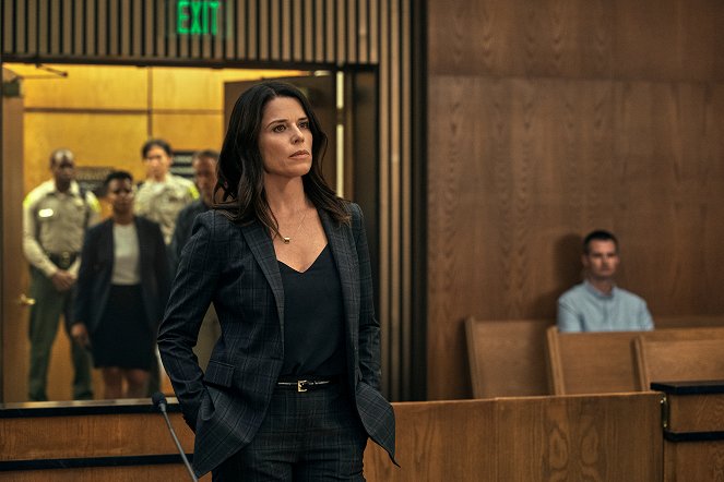 The Lincoln Lawyer - The Brass Verdict - Van film - Neve Campbell