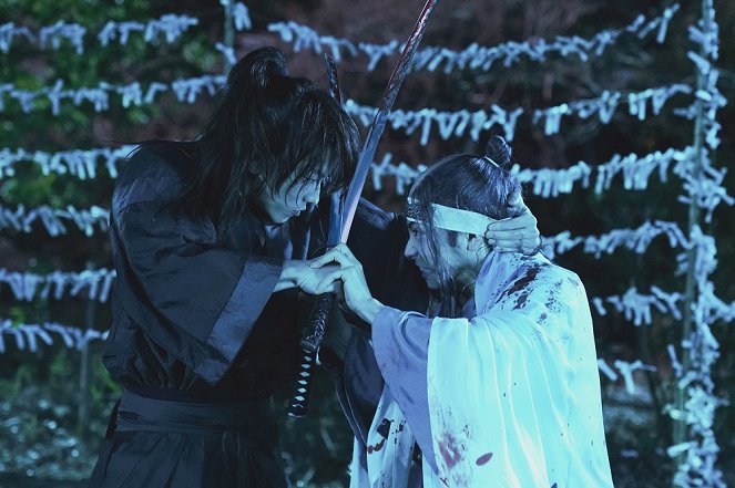 Rurouni Kenshin: The Beginning - Filmfotos - Takeru Satō, 村上虹郎