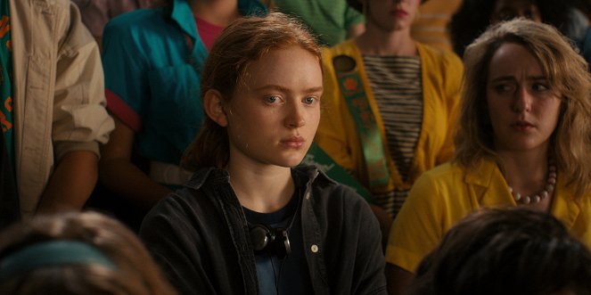 Stranger Things - Chapter One: The Hellfire Club - Photos - Sadie Sink