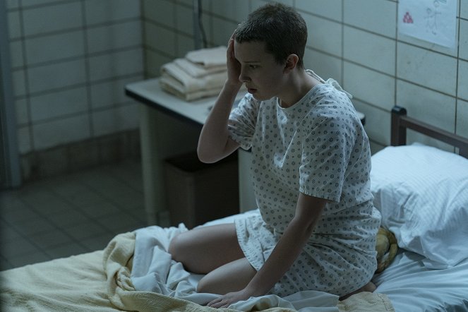 Stranger Things - Chapter Five: The Nina Project - Photos - Millie Bobby Brown
