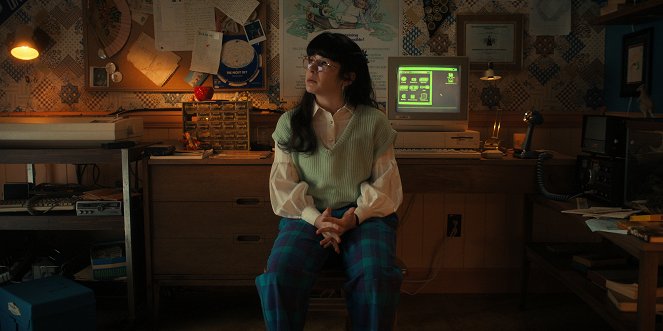 Stranger Things - Chapter Six: The Dive - Photos - Gabriella Pizzolo