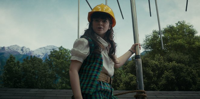 Stranger Things - Chapter Six: The Dive - Photos - Gabriella Pizzolo