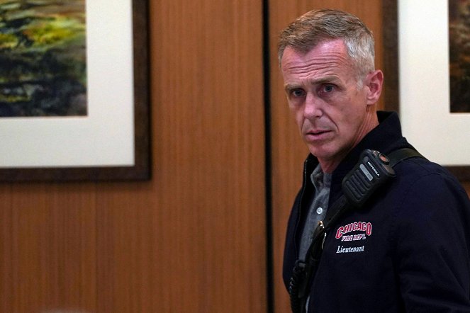 Chicago Fire - Two Hundred - Photos - David Eigenberg