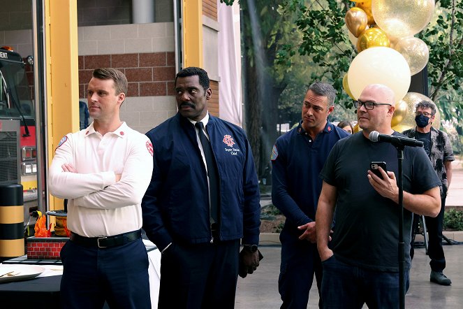 Chicago Fire - Season 10 - Two Hundred - Making of