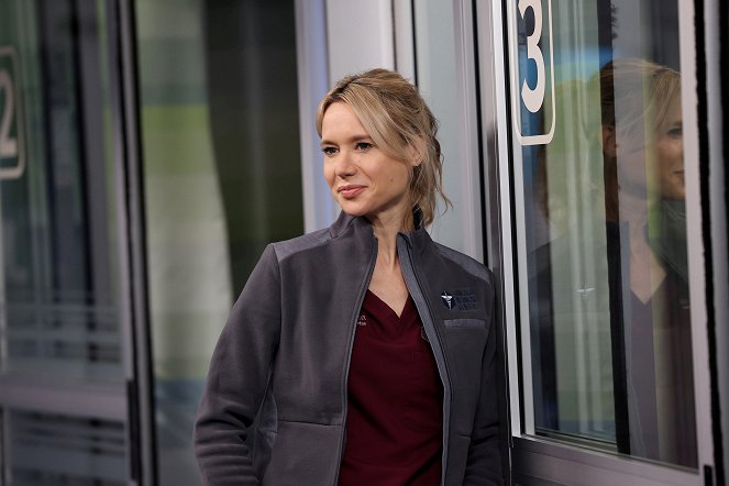 Chicago Med - The Things We Thought We Left Behind - Film - Kristen Hager