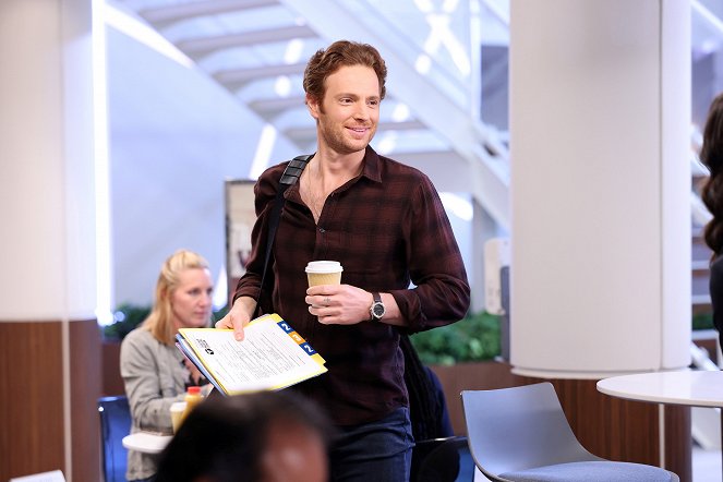 Chicago Med - Season 7 - Status Quo, aka the Mess We're In - Photos - Nick Gehlfuss