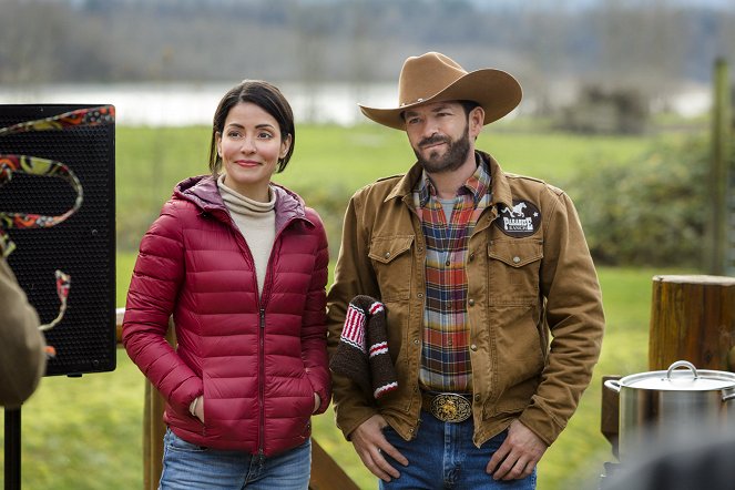 Szerelem a farmon - Filmfotók - Emmanuelle Vaugier, Luke Perry