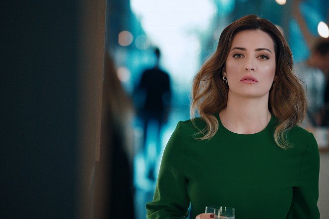 Kuş Uçuşu - Season 1 - Kuvat elokuvasta