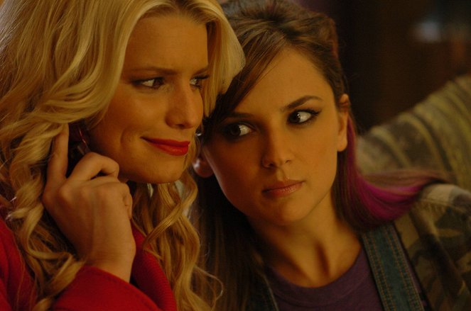 Blonde Ambition - Do filme - Jessica Simpson, Rachael Leigh Cook