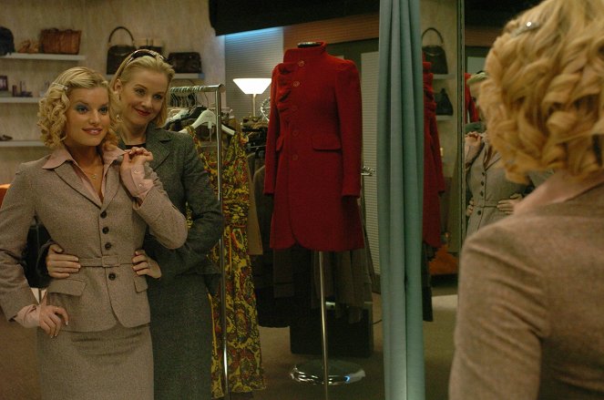 Ambiciózna blondínka - Z filmu - Jessica Simpson, Penelope Ann Miller