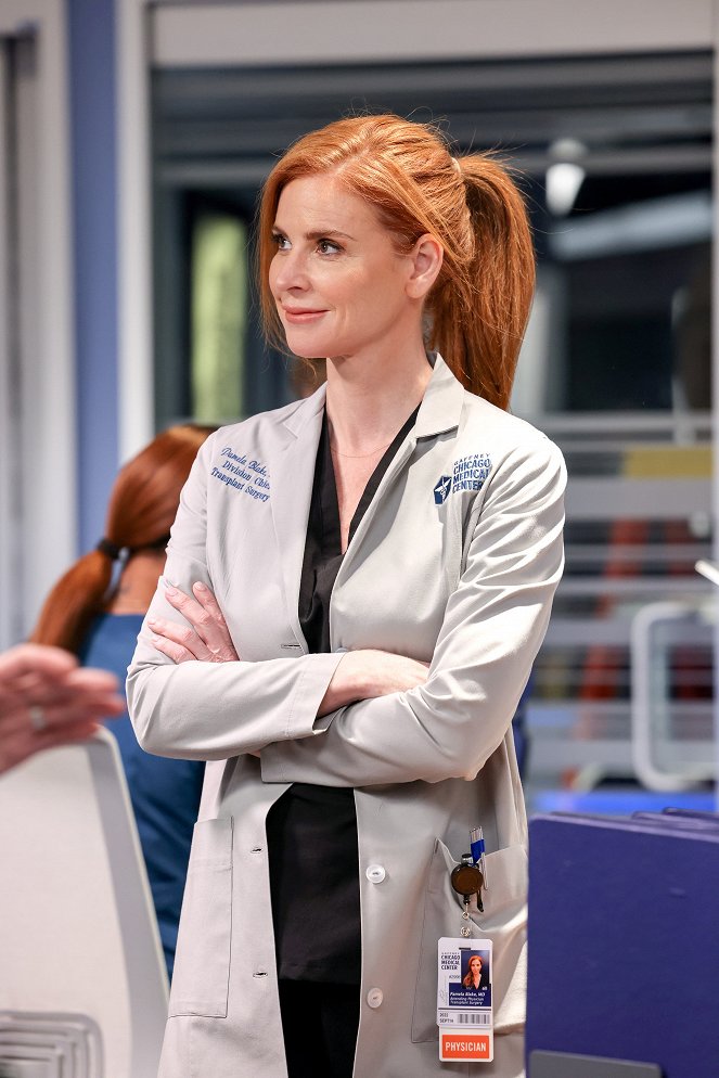 Chicago Med - Season 7 - May Your Choices Reflect Hope, Not Fear - Van film - Sarah Rafferty