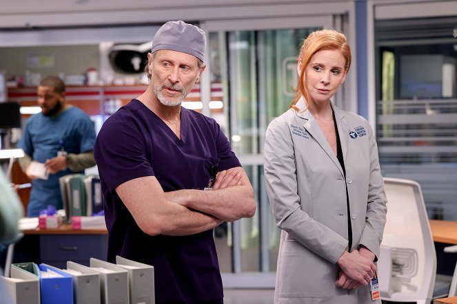 Chicago Med - May Your Choices Reflect Hope, Not Fear - Filmfotók - Steven Weber, Sarah Rafferty